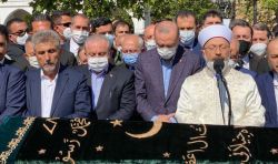 اردوغان در دفن اوغوز خان.jpg